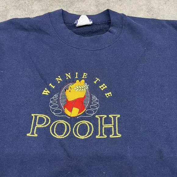 vintage winnie the pooh disney flower spell out crewneck size large - Picture 3 of 4
